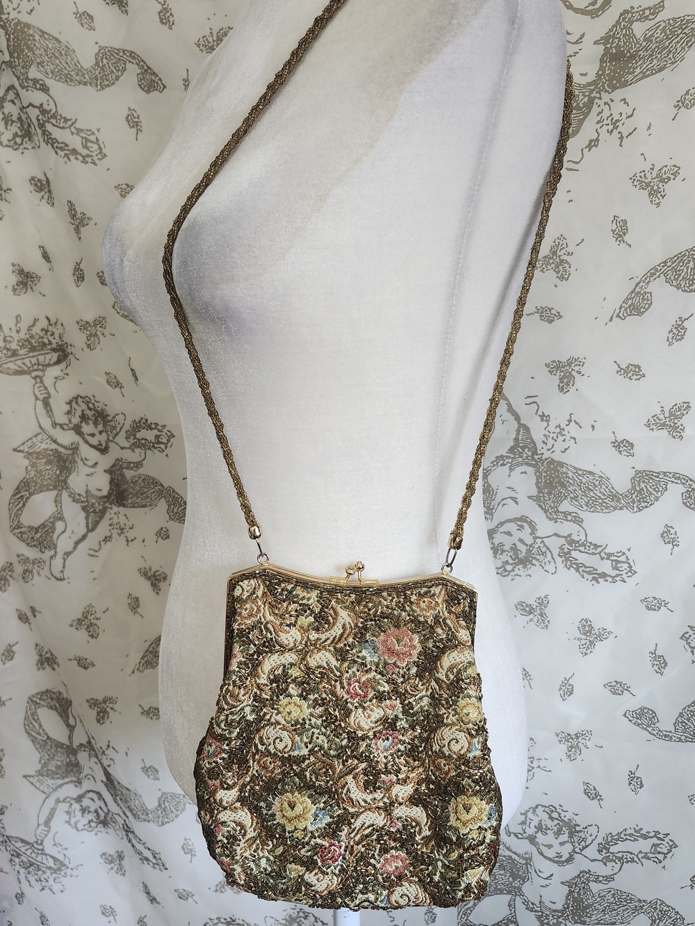 Vintage Walborg Hand-Beaded Floral Evening Pouch ✨